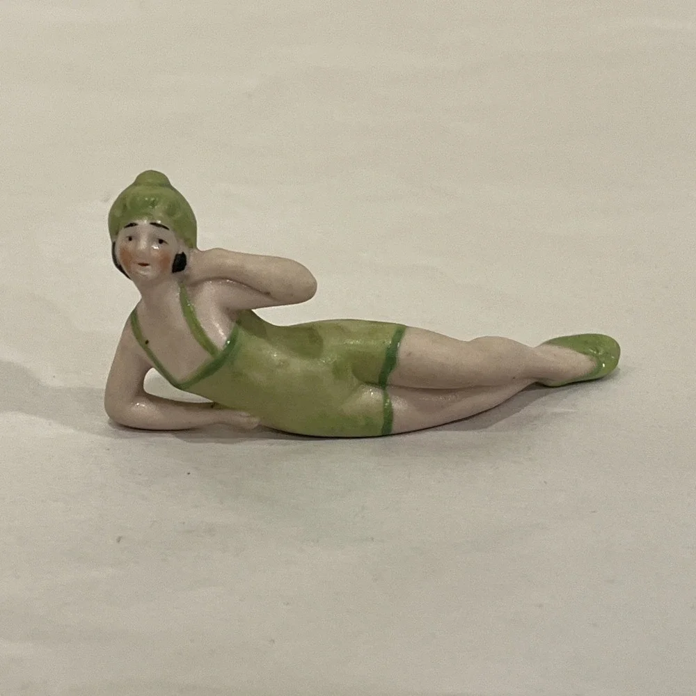 Antique German Art Deco Bisque Bathing Beauty Green Suit Cap Laying Germany 5684